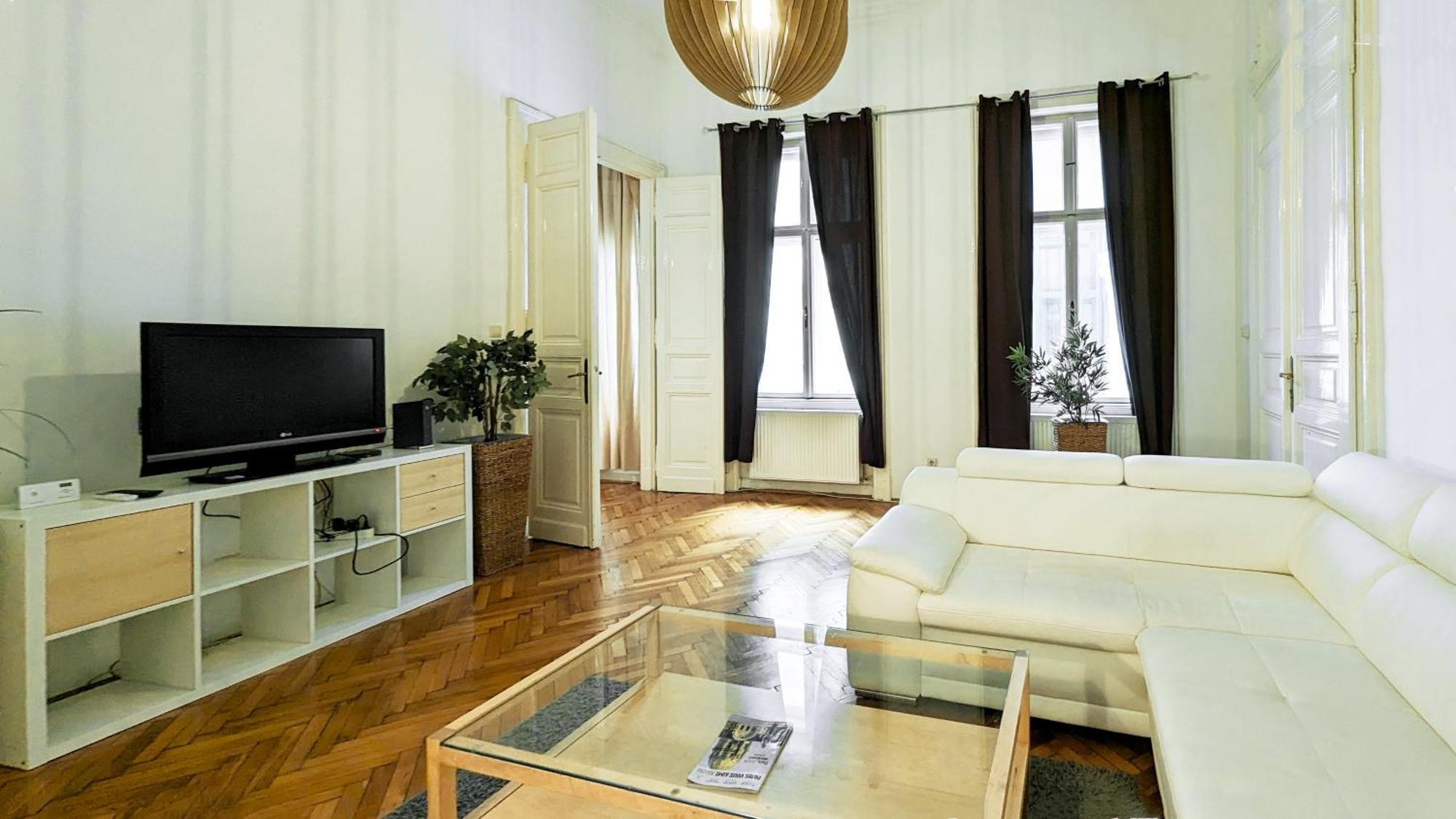 Heart Of The City, Entire Very Big Apartment Budapešť Exteriér fotografie