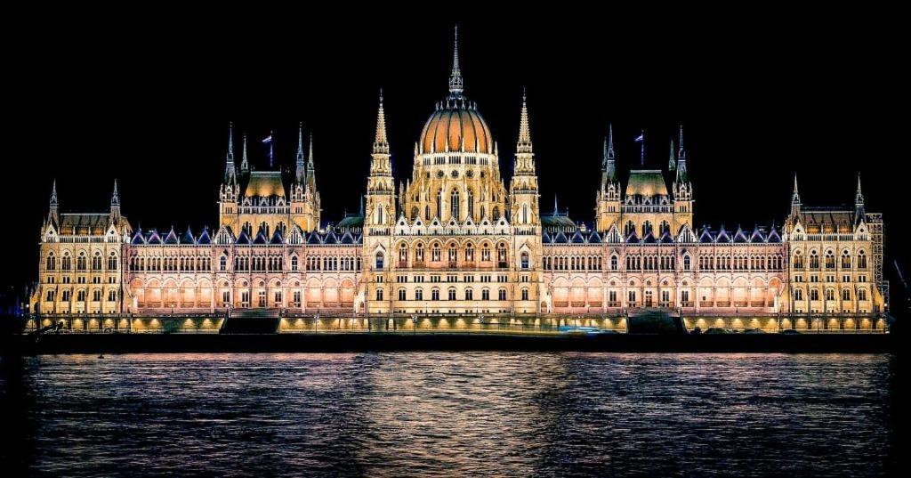 Heart Of The City, Entire Very Big Apartment Budapešť Exteriér fotografie